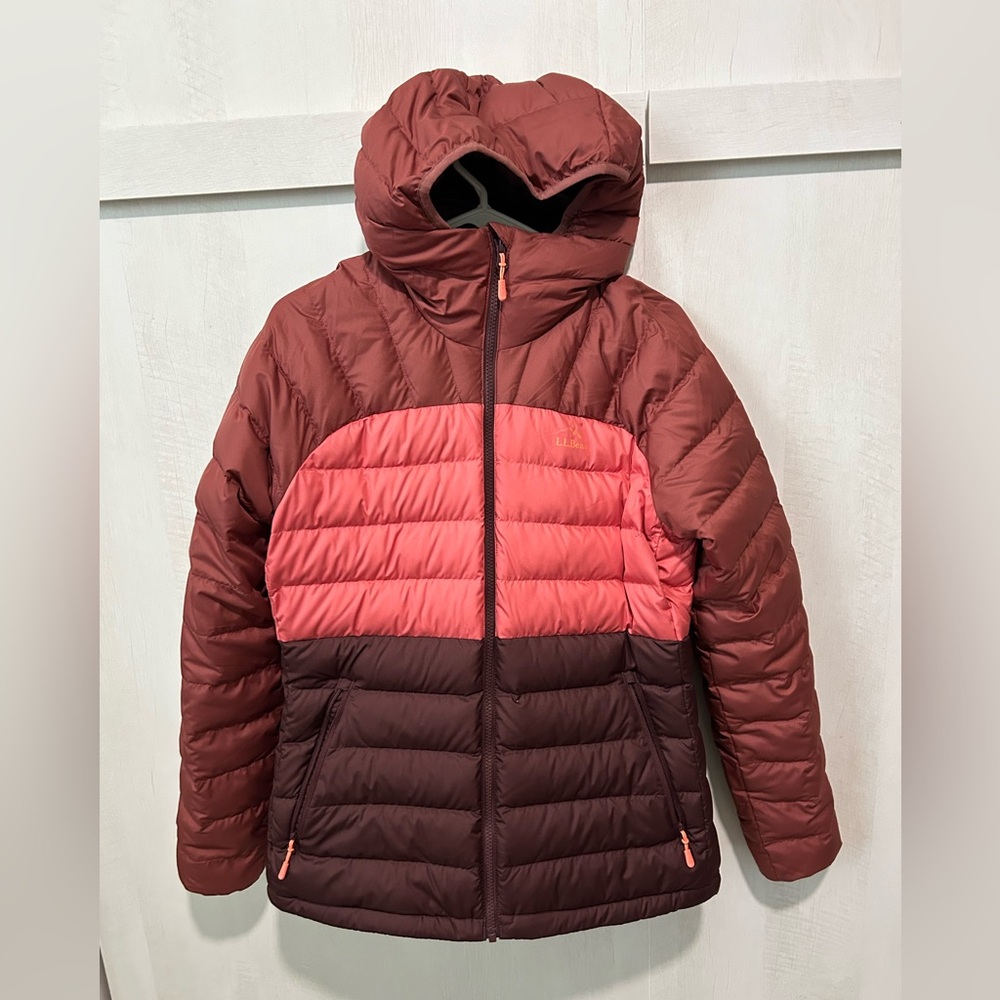 Women’s LL BEAN Coat. GREAT CONDITION-Medium